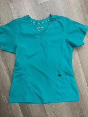 WonderWink Teal V-Neck Short Sleeve Scrub Top
